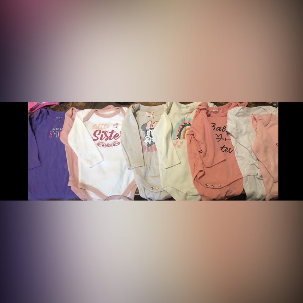 HUGE Lot of 3-6 month baby girl clothes!